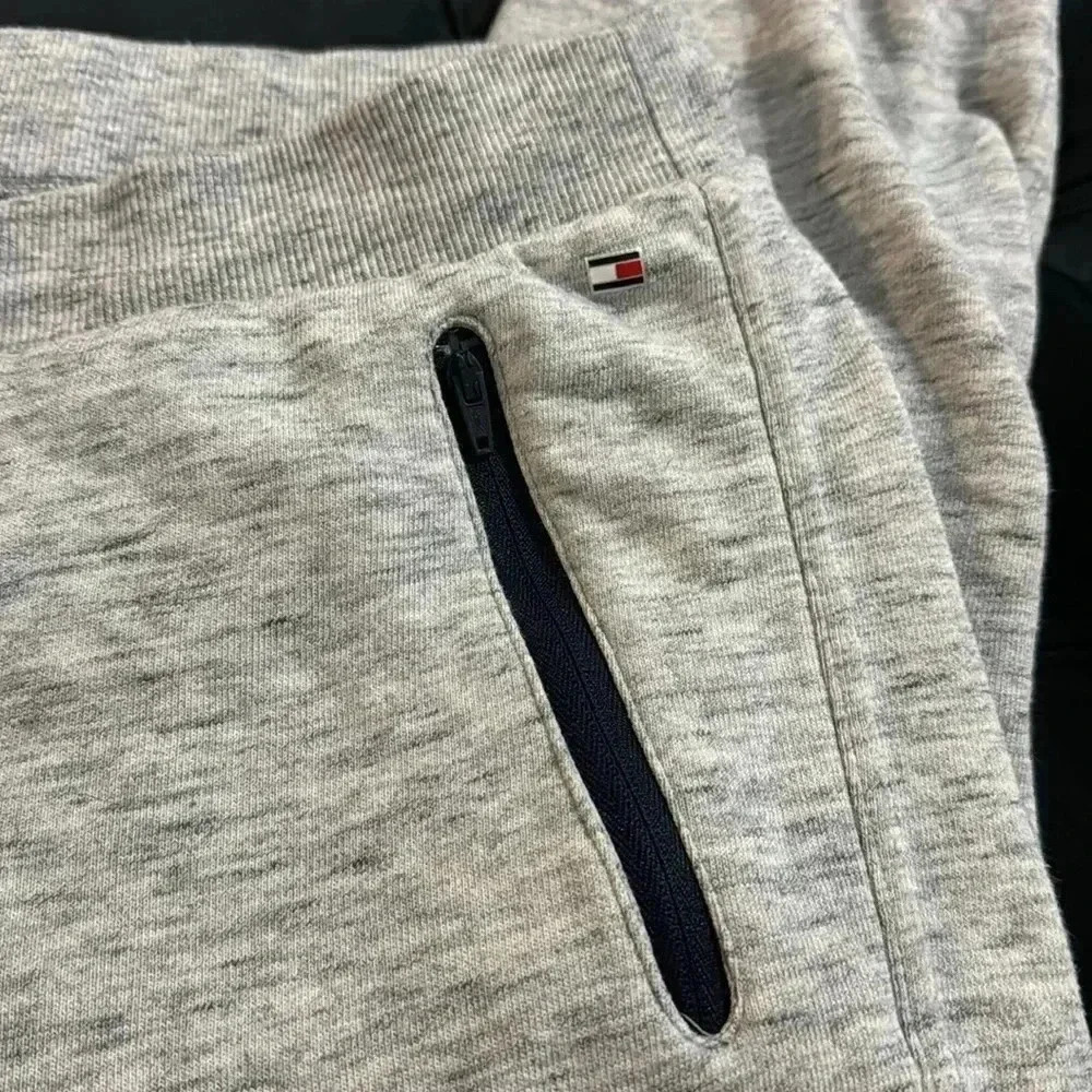 Tommy Hilfiger Adaptive Jogger Pants Size Small Comfy Lounge athleisure Y2K - Picture 4 of 14